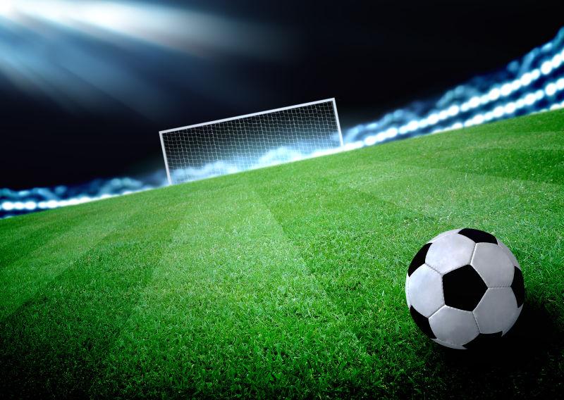 奥格斯堡1-0汉堡，安东-卡德打进全场唯一进球